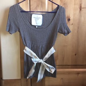 Brown/Gray Abercrombie Top